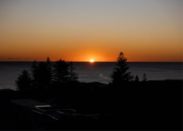 Image of sunset view from Mount Flora 